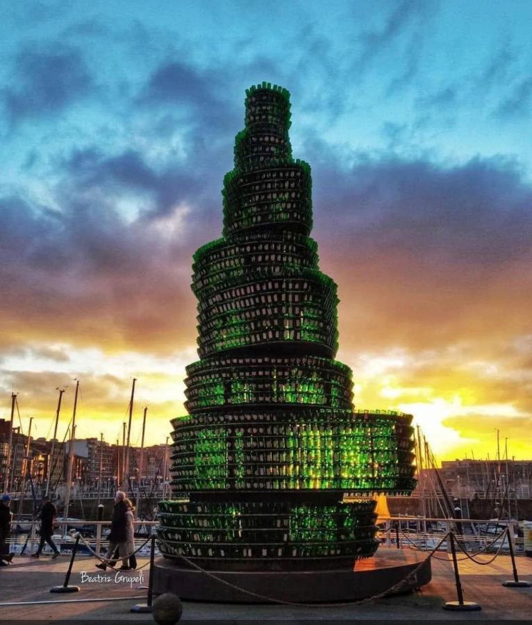 Alojamientos Muelle De Gijón Esterno foto